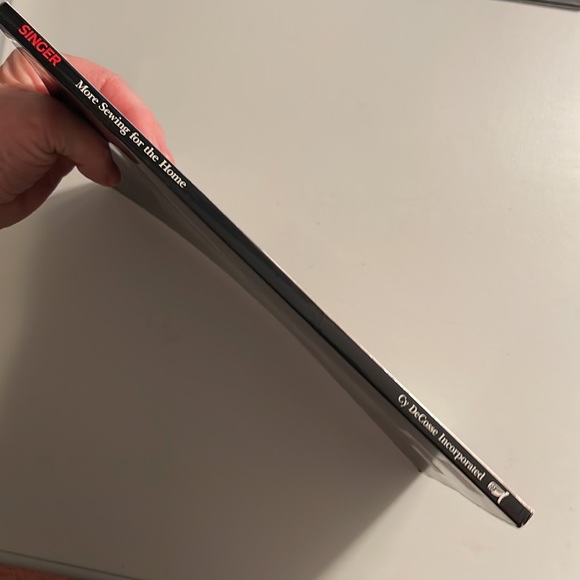 🌈2/$8  More Sewing for the Home - Picture 3 of 16